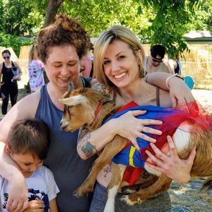 Meet your Posher, Raina